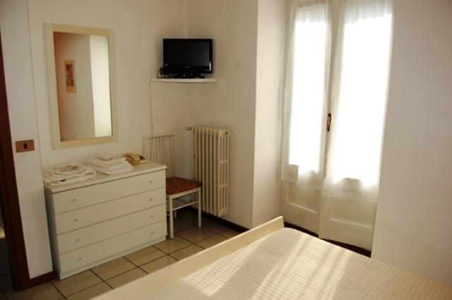 Albergo Del Cacciatore Cremeno Номер фото
